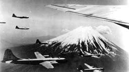 Bombing Japan: Fire from the Sky
