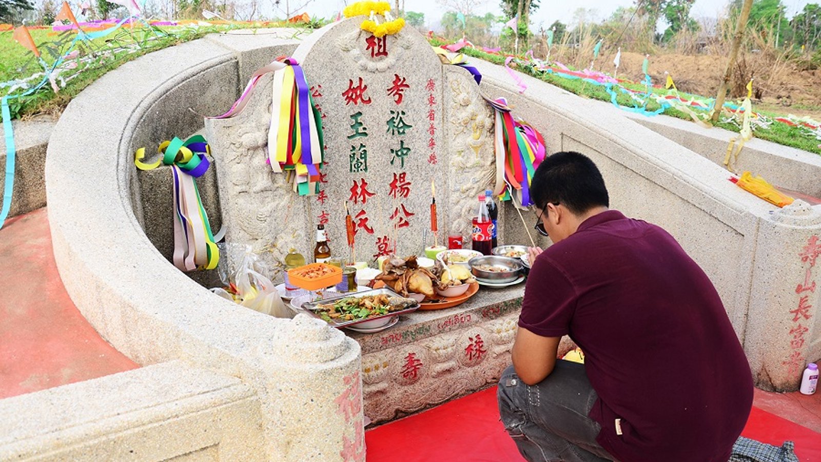 Death and Syncretism in China
