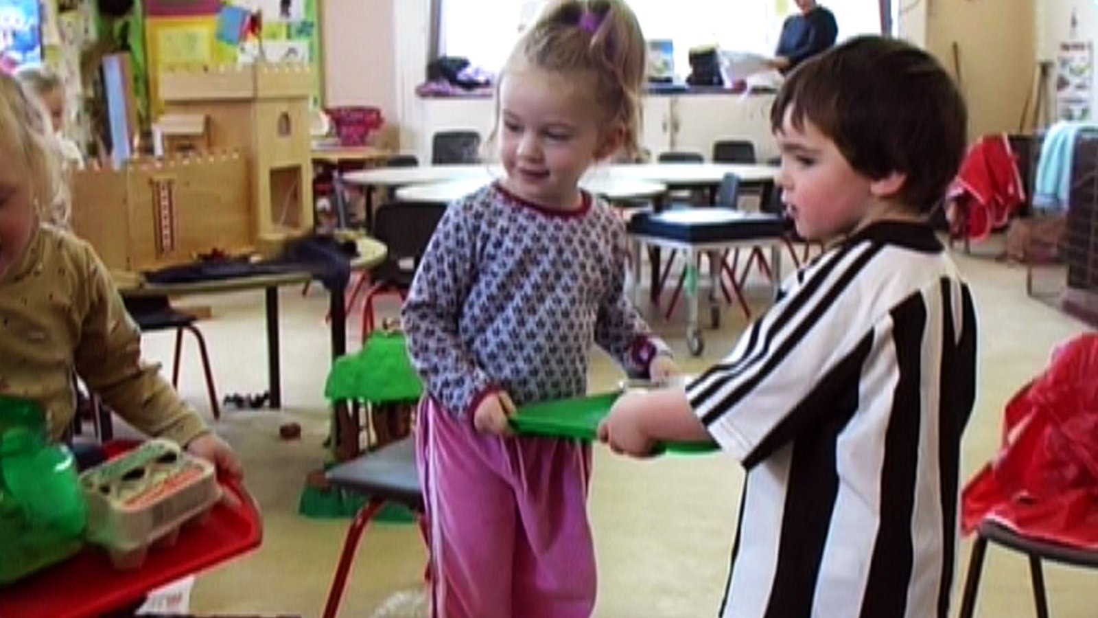 Learning Through Play: The 3 to 4 year old (Documentary Film)